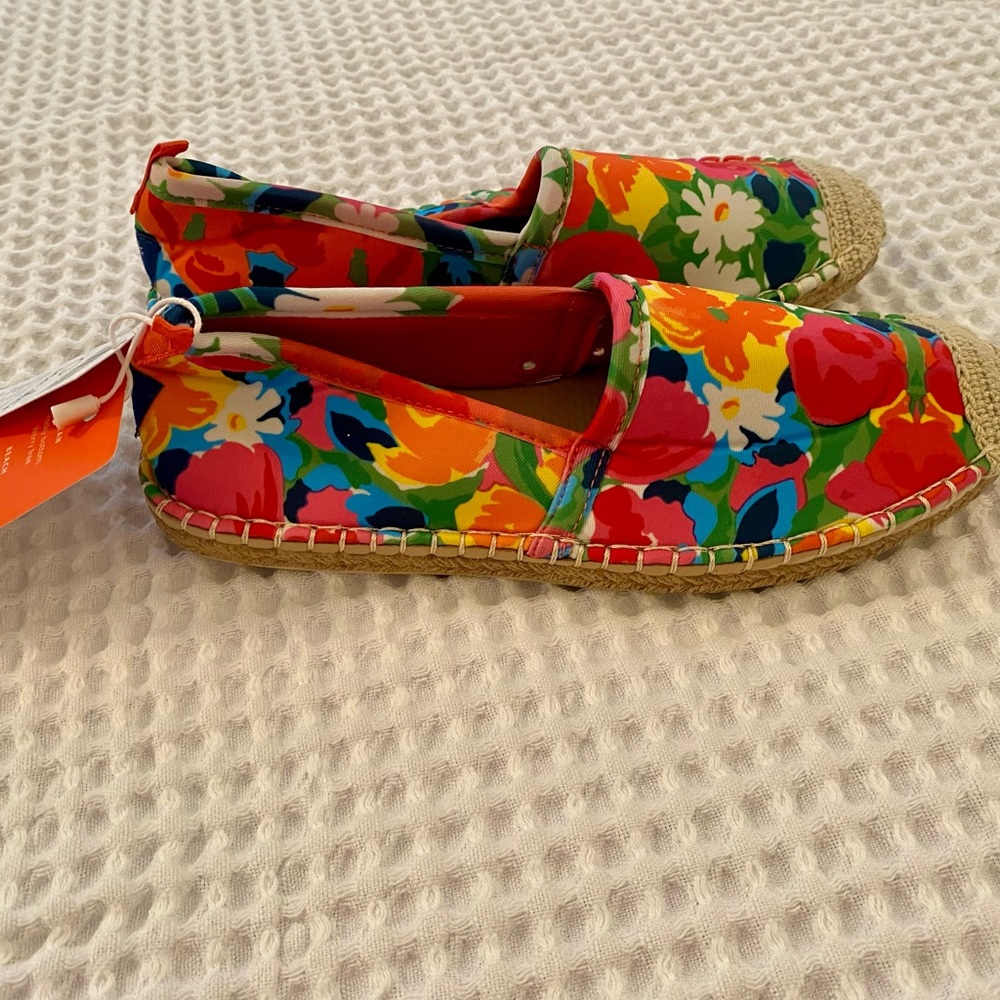NWT SeaStar espadrilles